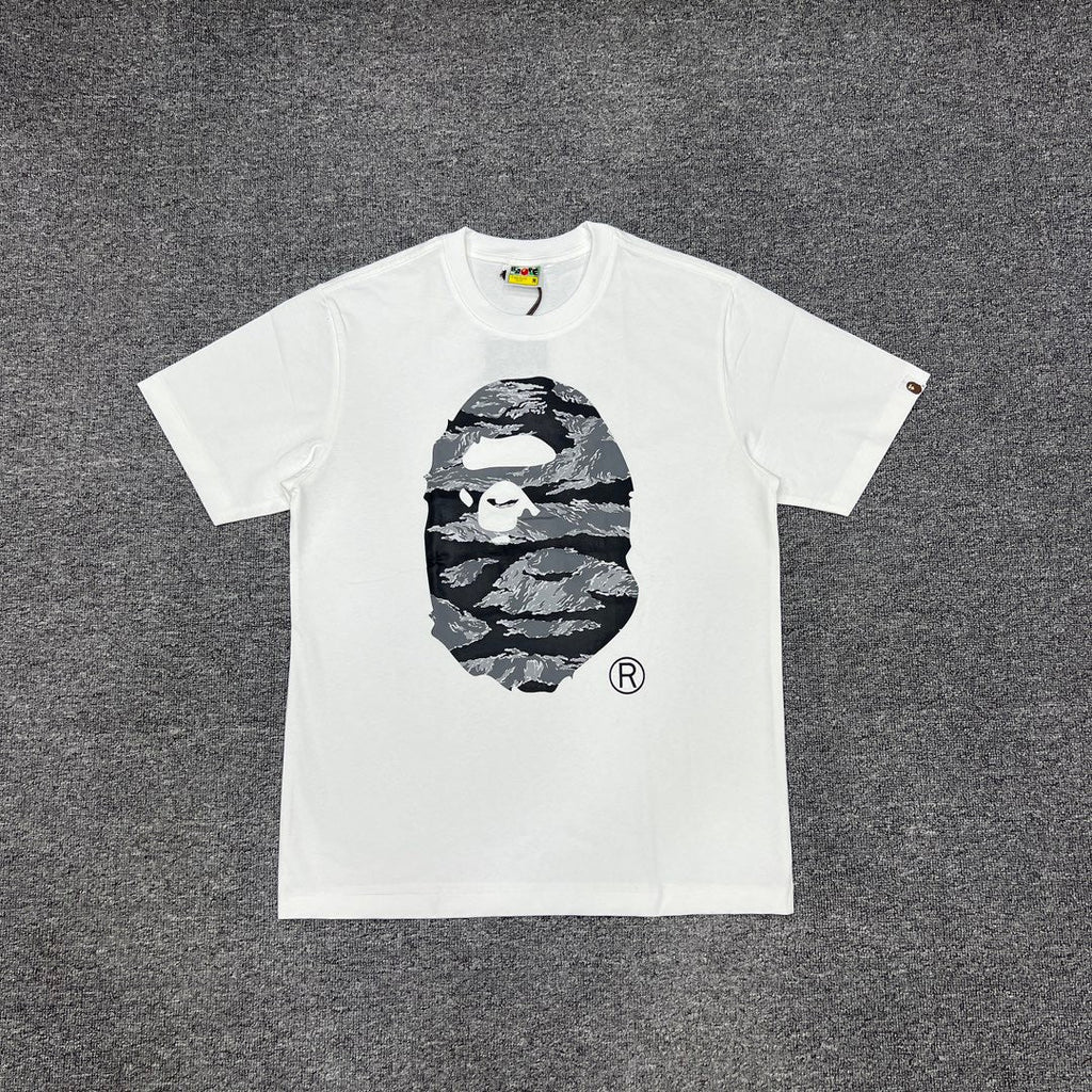 Bathing Shark and ape head print T-Shirt NextBlock
