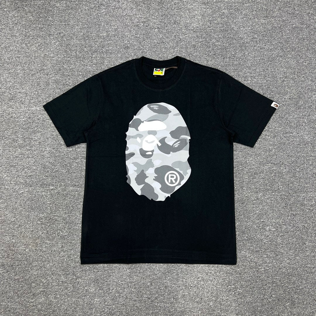 Bathing Shark and ape head print T-Shirt NextBlock