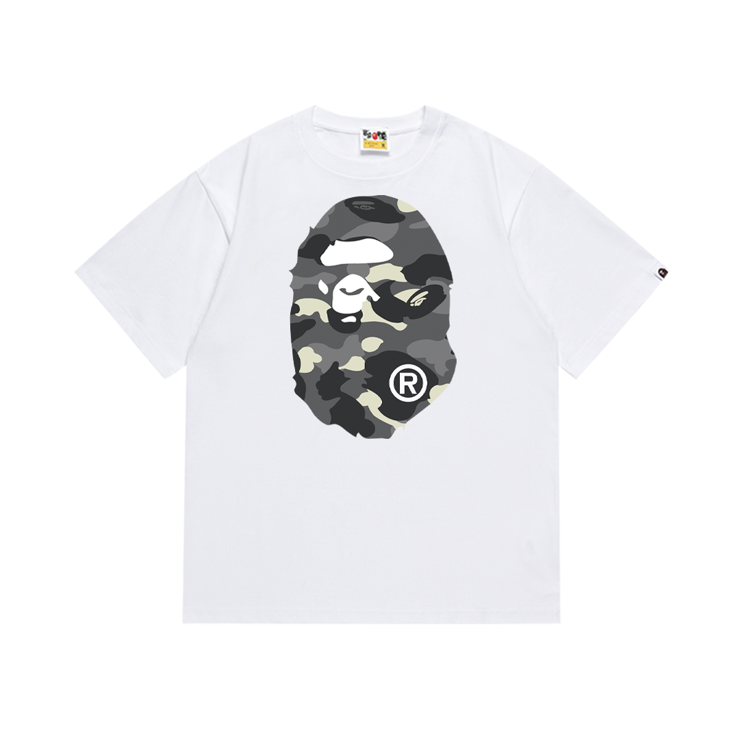 Bathing Shark and ape head print T-Shirt NextBlock