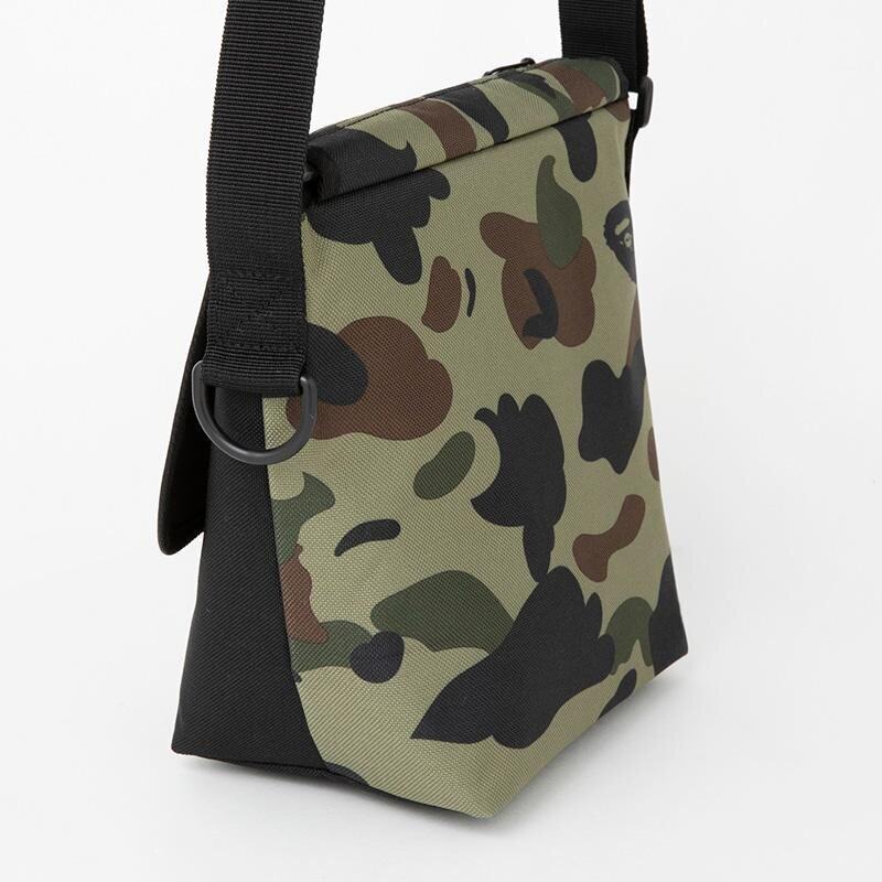 Bathing Shark and ape head print Bag ape head camouflage buckle tote bag NextBlock
